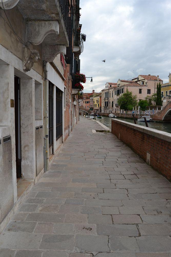 Suite In Venice Ai Carmini Exterior foto